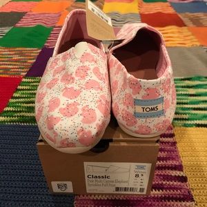 Toms shoes